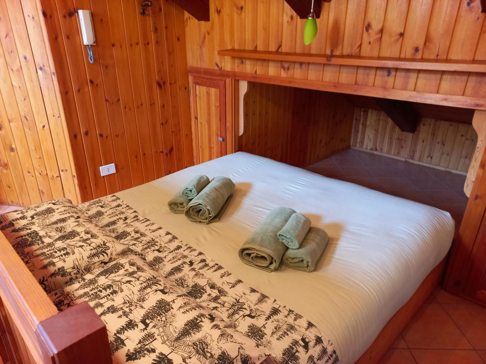Mansarda Bardonecchia Appartement Buitenkant foto
